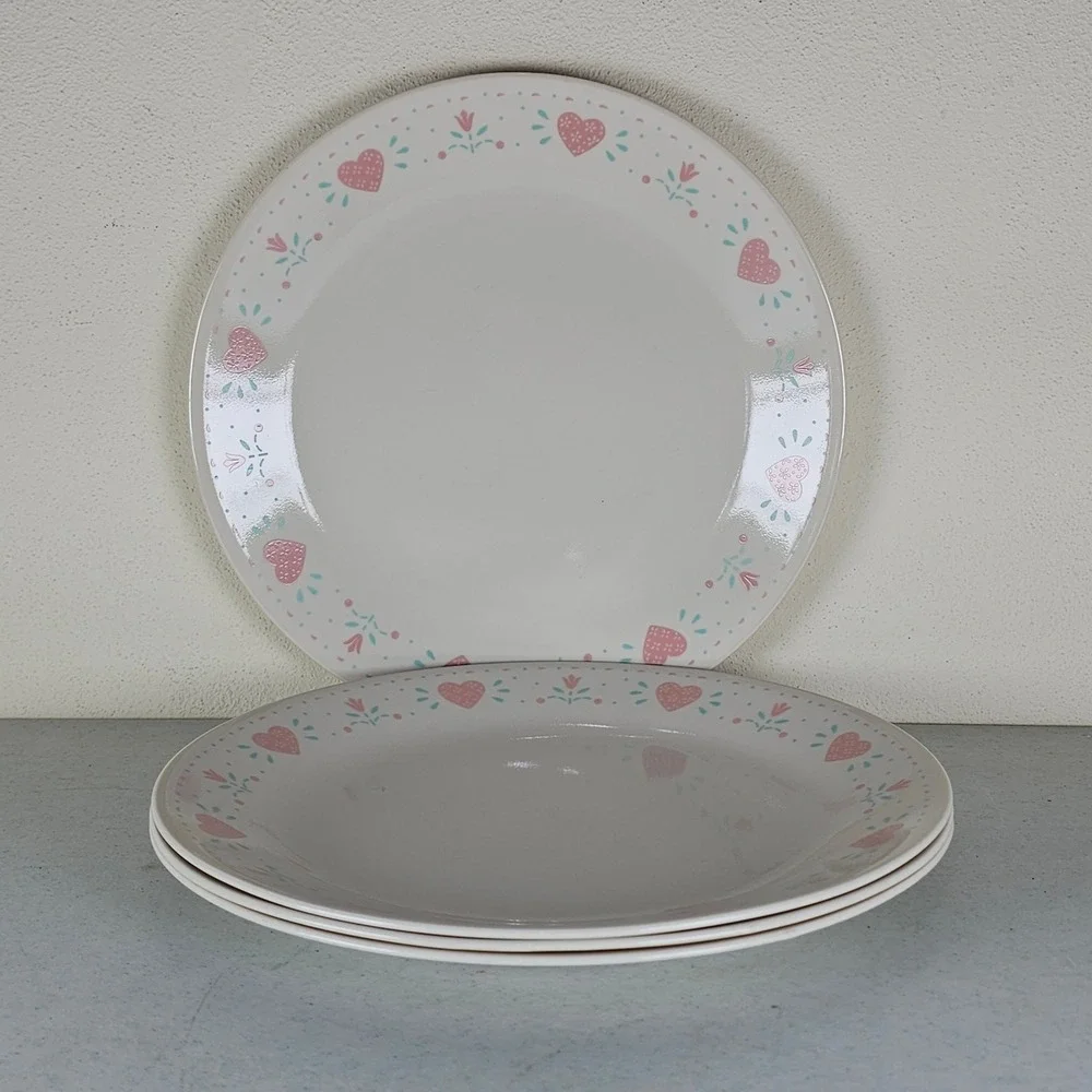 4 Vintage Forever Yours Corelle  Dinner Plates Pink Hearts